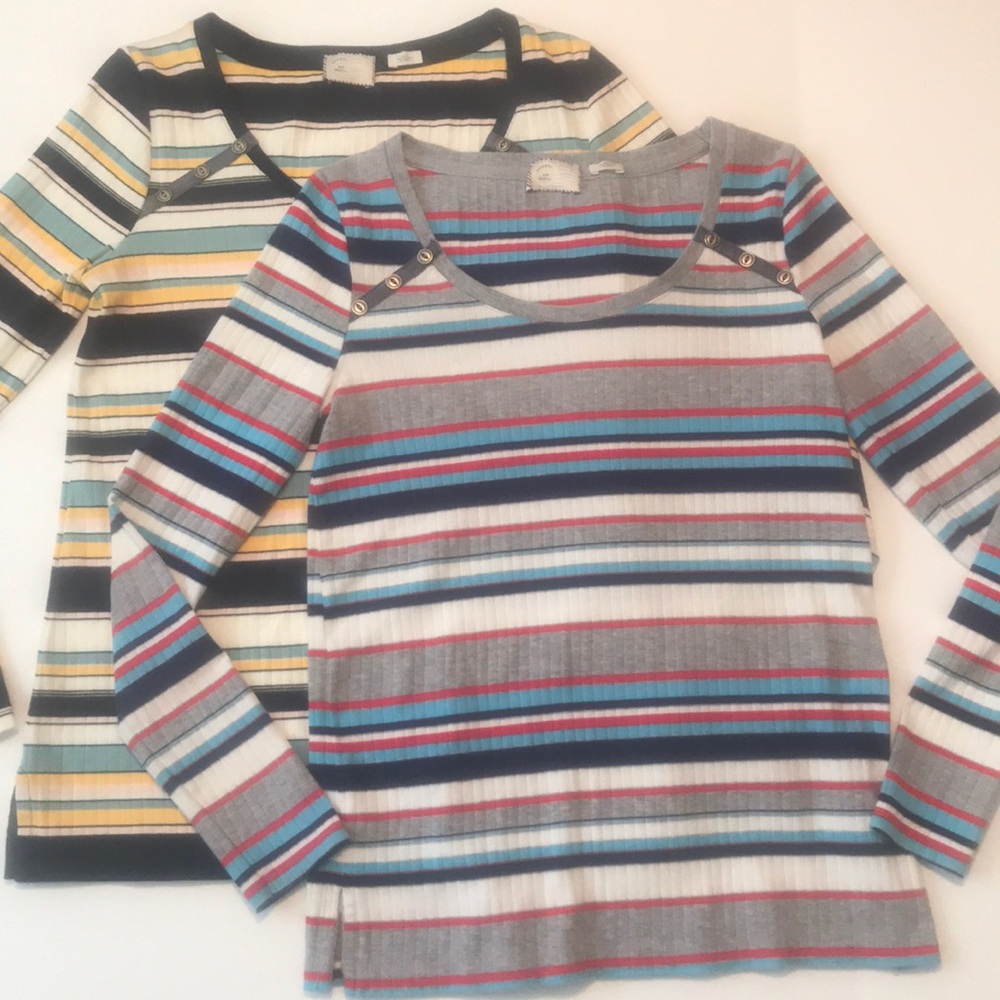 Two Postcard Anthropologie tops size XS 🔥